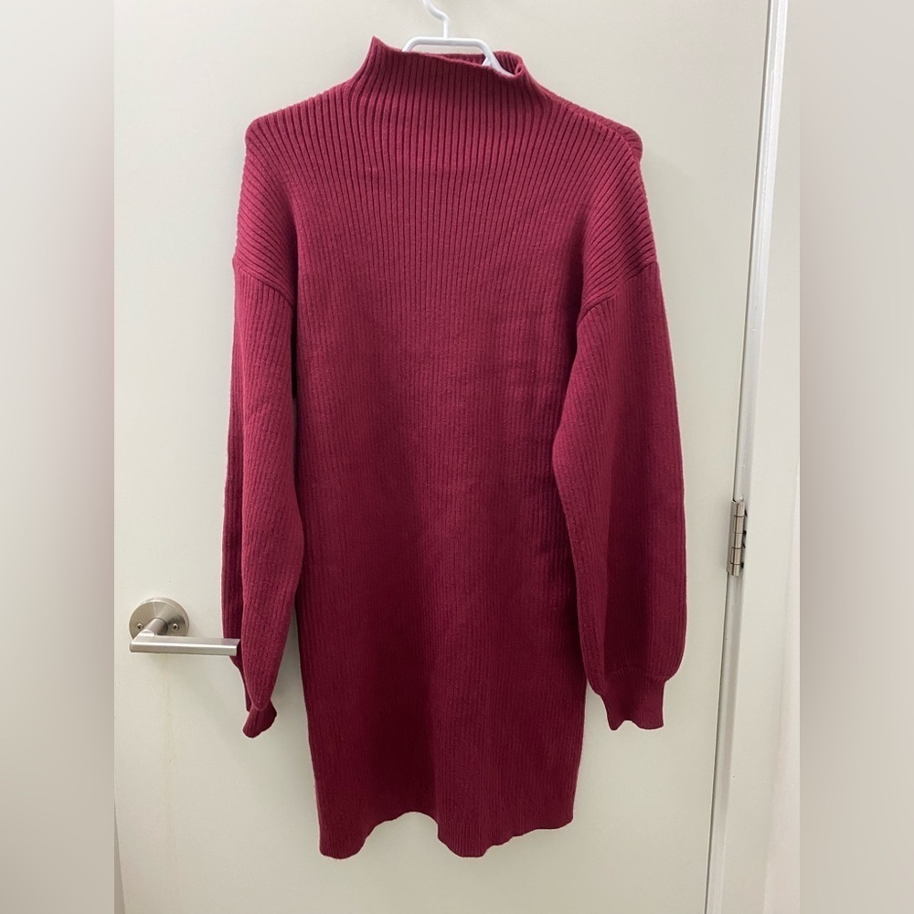 Burgundy mock neck knit sweater dress NWOT - Picture 4 of 7